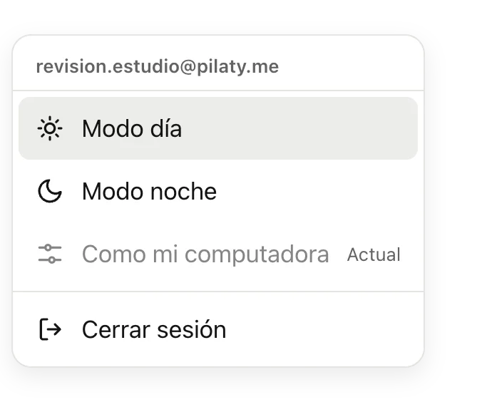 El menú de la cuenta con Elegir otro estudio, el modo día y noche y Cerrar sesión.