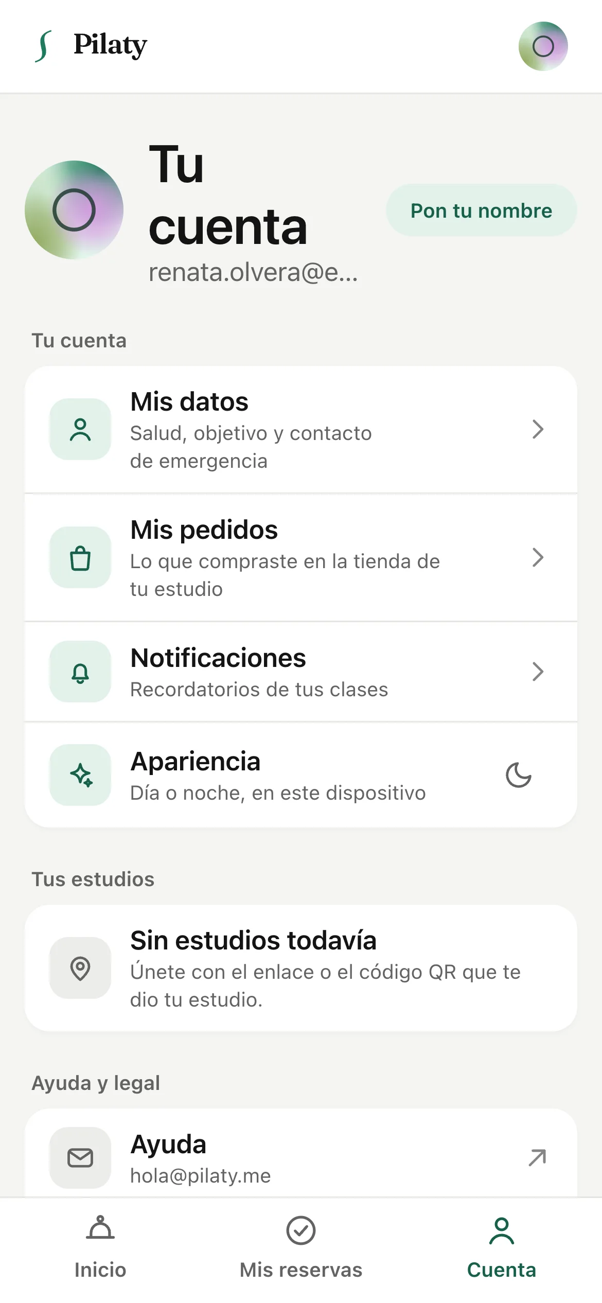La pantalla Cuenta y ajustes con sus estudios, sus datos, pedidos, notificaciones y las opciones de privacidad.