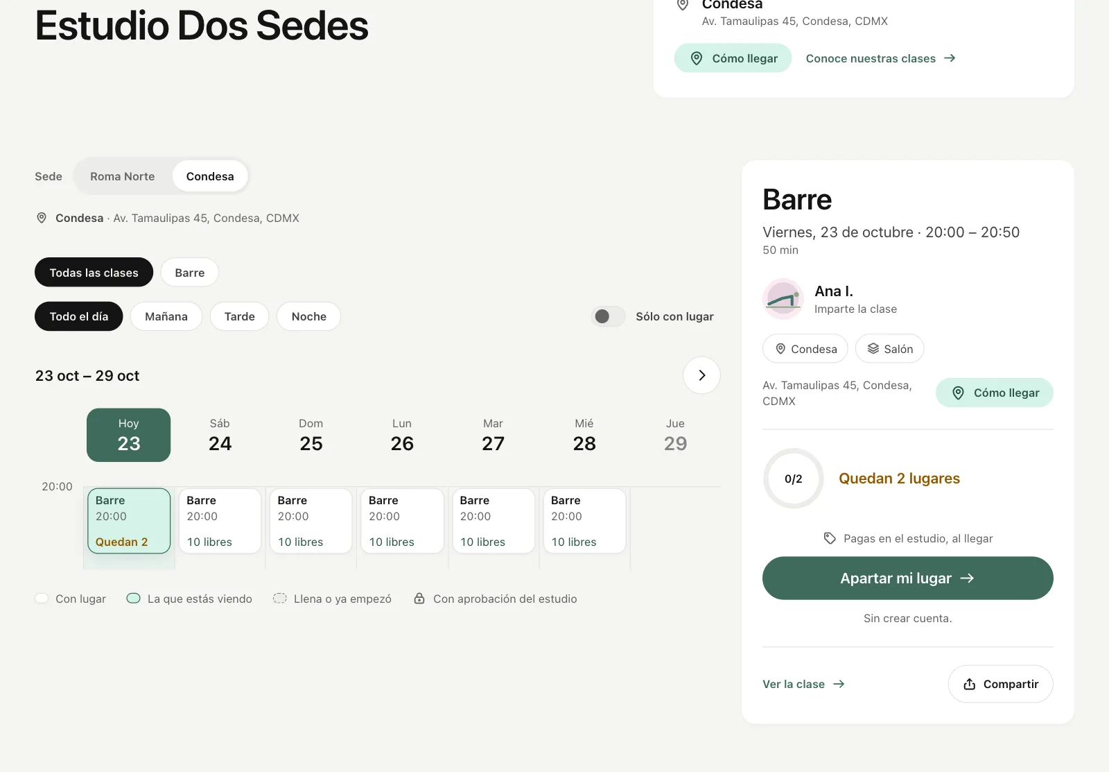 La página de reservas de un estudio con dos sedes: el selector de sede, la dirección y el horario de esa sede.